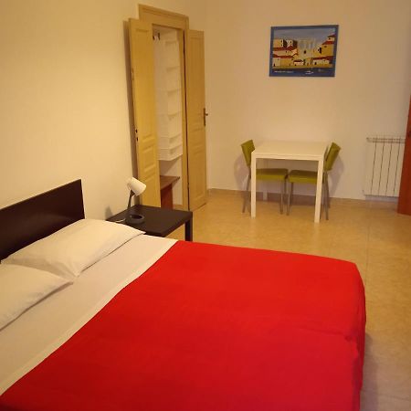 B&B Caravaggio Only 200 Metres From Ortigia Siraküza Dış mekan fotoğraf