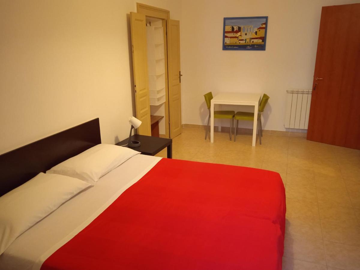 B&B Caravaggio Only 200 Metres From Ortigia Siraküza Dış mekan fotoğraf