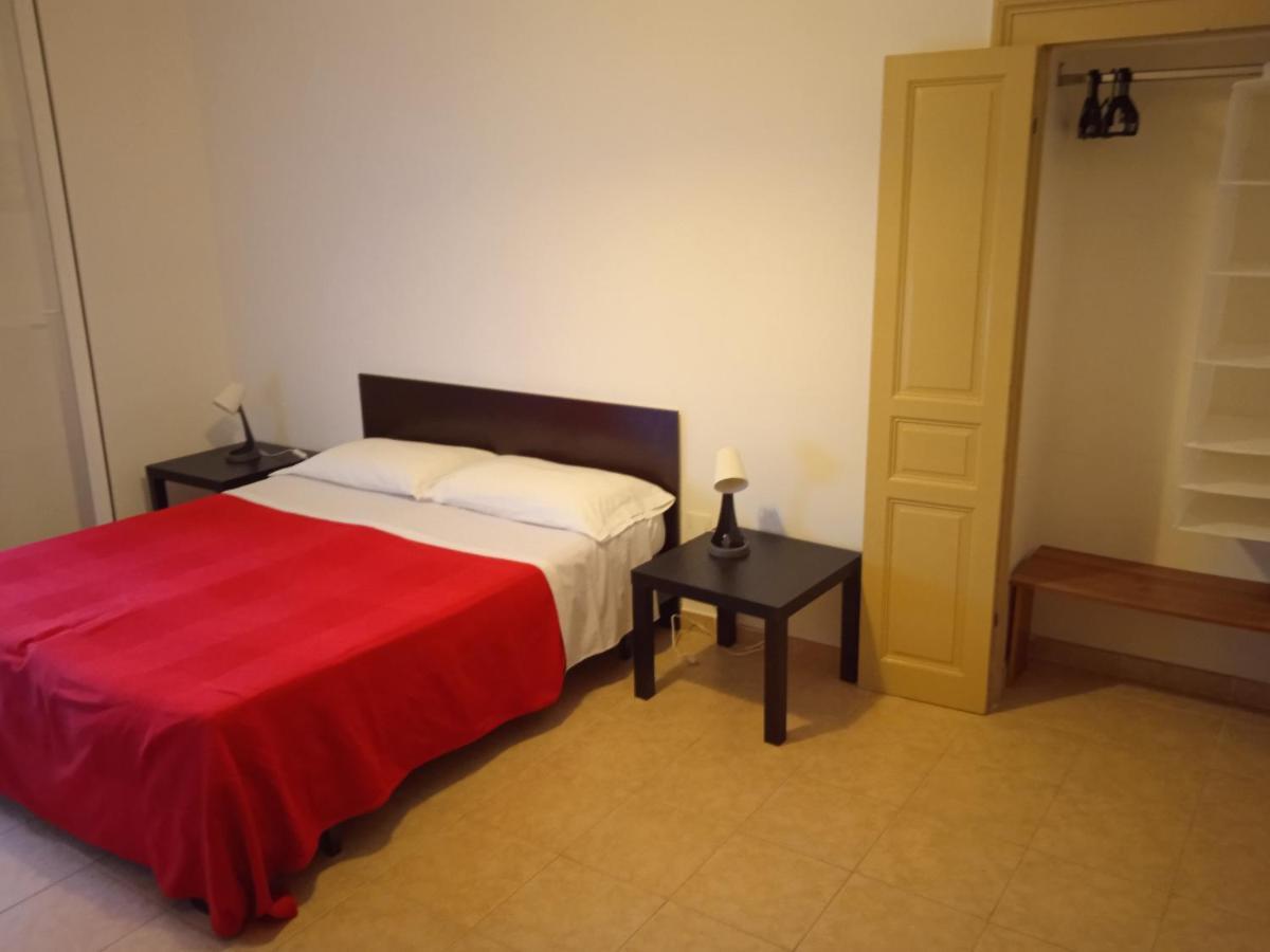 B&B Caravaggio Only 200 Metres From Ortigia Siraküza Dış mekan fotoğraf